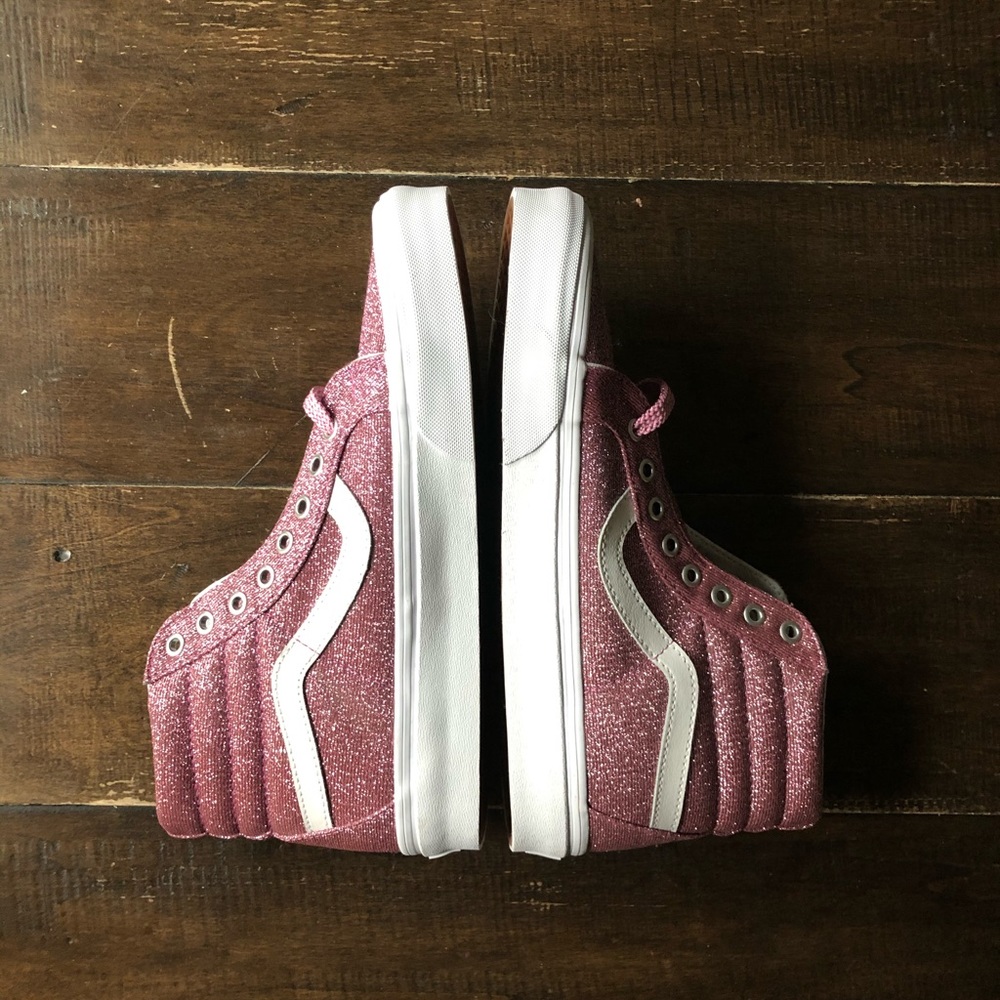 Glittery Pink Vans Unisex NWOT Wm’s Sz 10 M’s 8.5